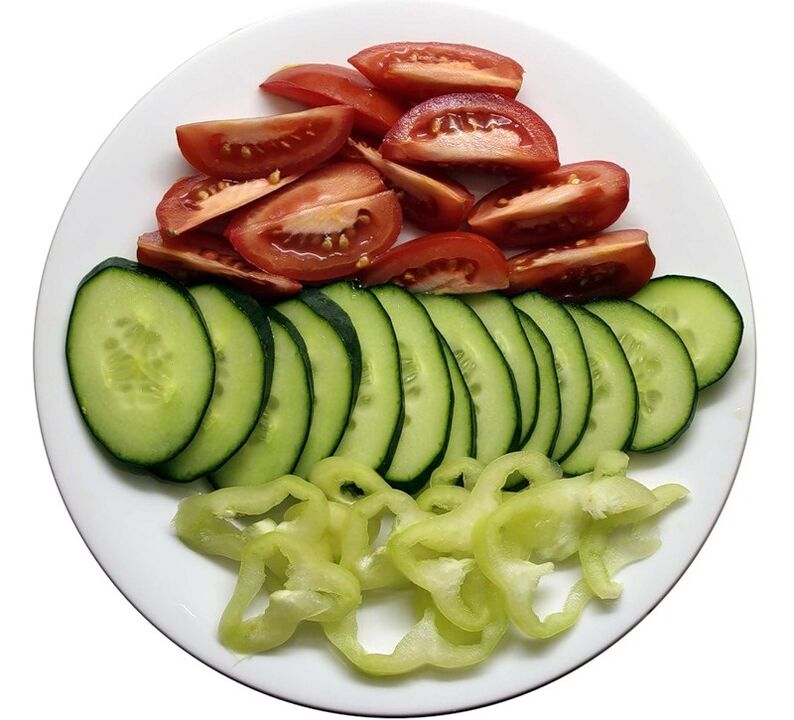 plate of vegetables for gastritis