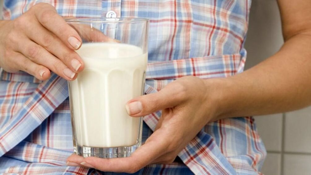 a glass of yogurt to lose weight